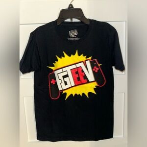BUNDLE 4/$12💥
FGTEEV tee shirt